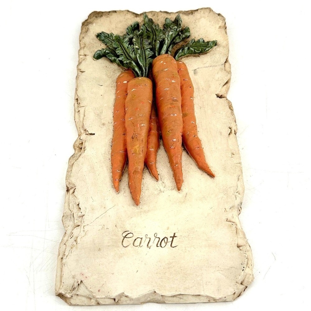 Vintage Style Resin 3D Carrot Vegetable Wall Plaque Farmhouse Kitchen Decor